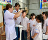 Trạm Y tế Tiền Phong triển khai khám sức khỏe định kỳ cho gần 800 học sinh trong ngày đầu triển khai