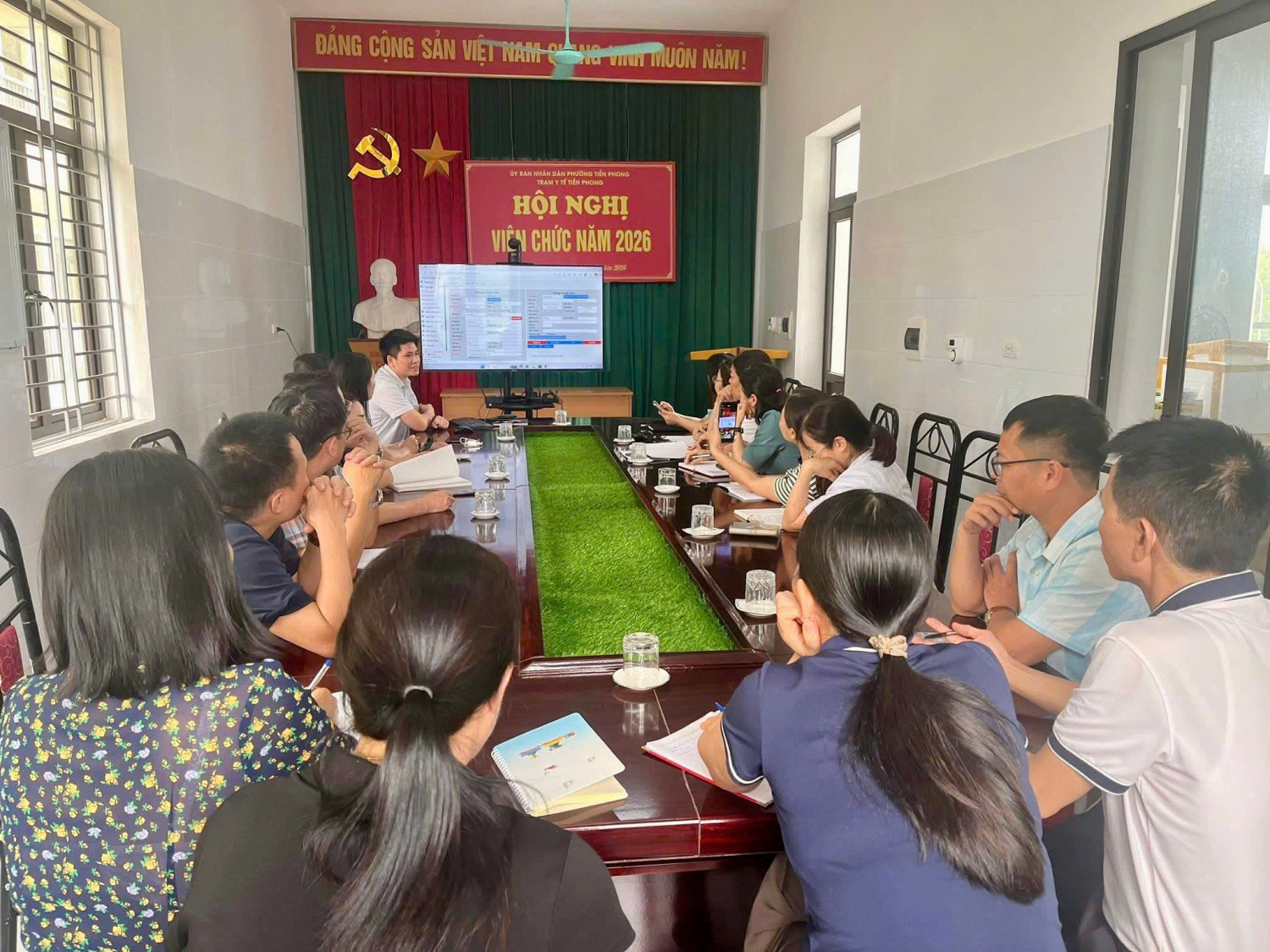 Tập huấn triển khai phần mềm khám, chữa bệnh tại Trạm Y tế Tiền Phong